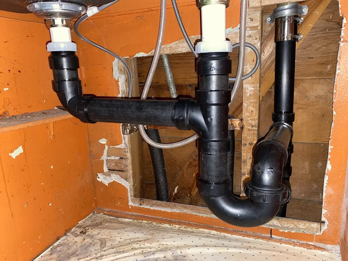 Professional Pipe Bursting equipment and tools on the job in Wickliffe